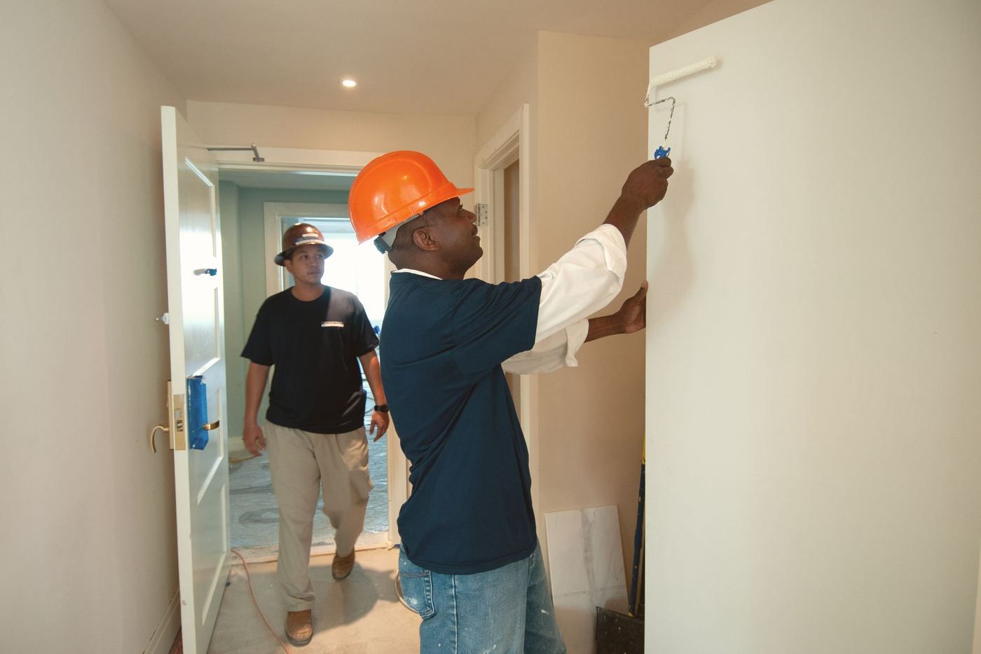 painting and decorating Hackney — Painting & Decorating London